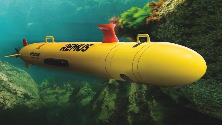 The Enigma of British REMUS 600 Autonomous Underwater Drones: Alleged Weapon in the Recent Strike on Russia's Crimea Bridge